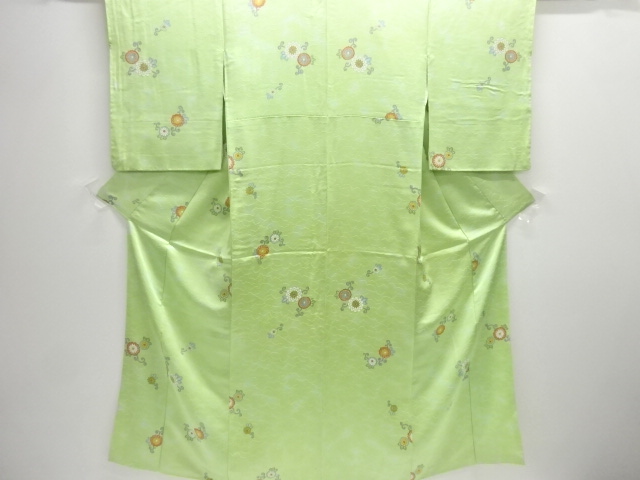 菊唐草模様小紋着物